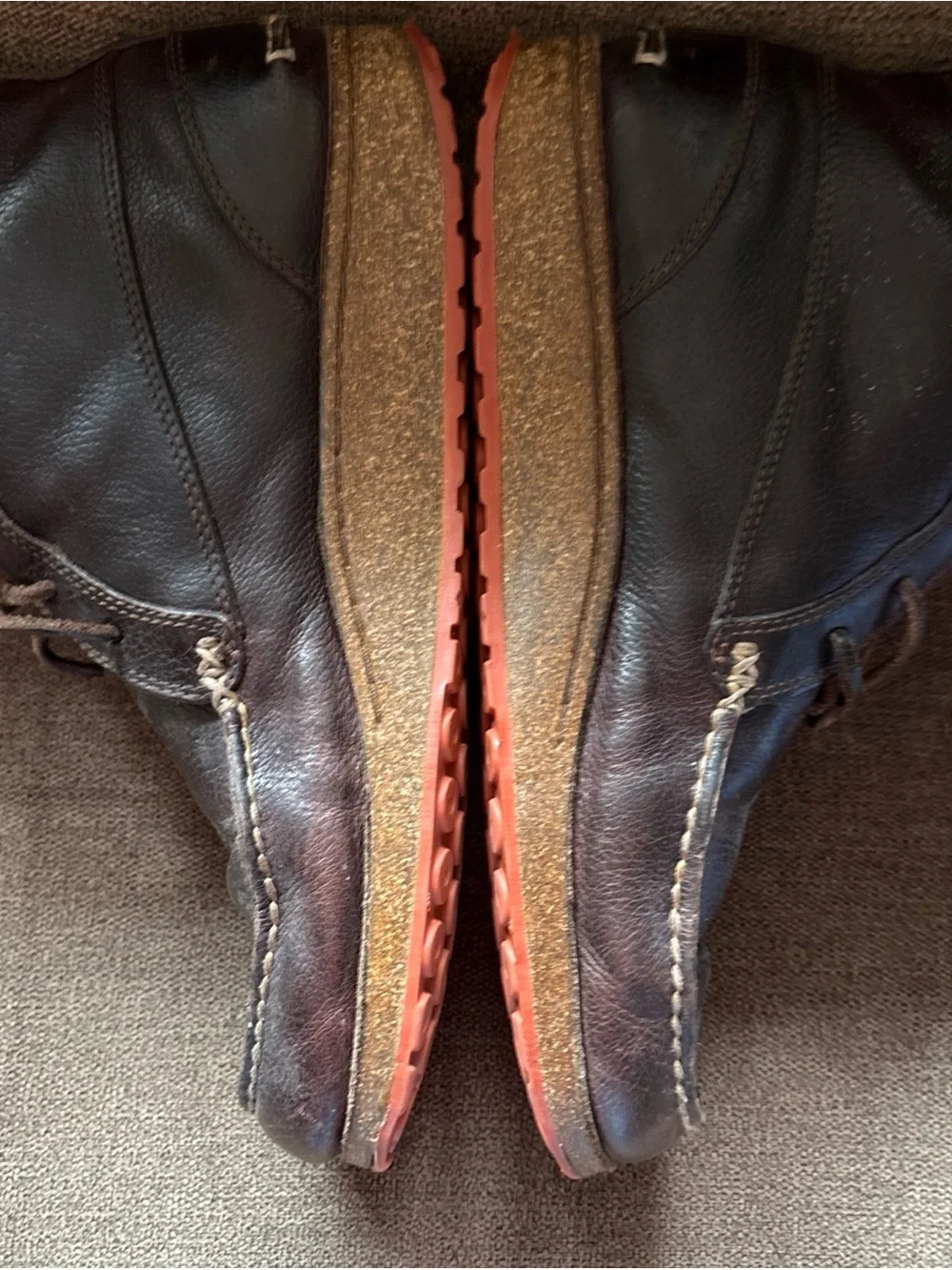 Moccatomic Moccasin Boots   Shoes Men’s 11 Brown  Leather Handsewn Vibram
